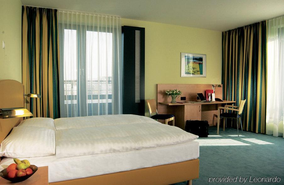 Intercityhotel Hamburg Hauptbahnhof מראה חיצוני תמונה