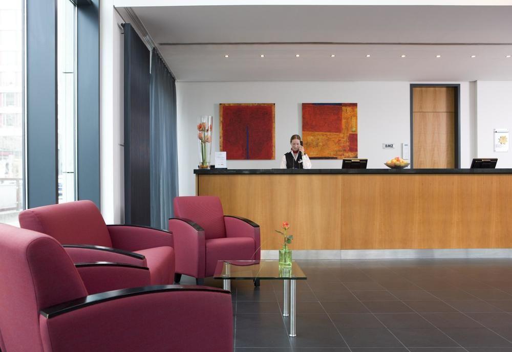 Intercityhotel Hamburg Hauptbahnhof מראה חיצוני תמונה