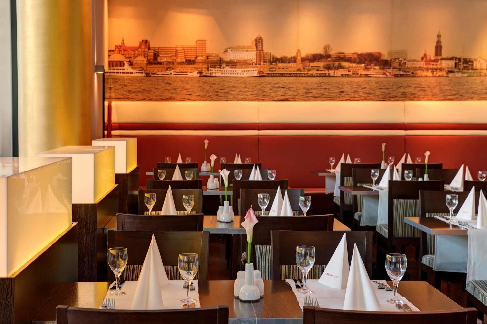 Intercityhotel Hamburg Hauptbahnhof מראה חיצוני תמונה